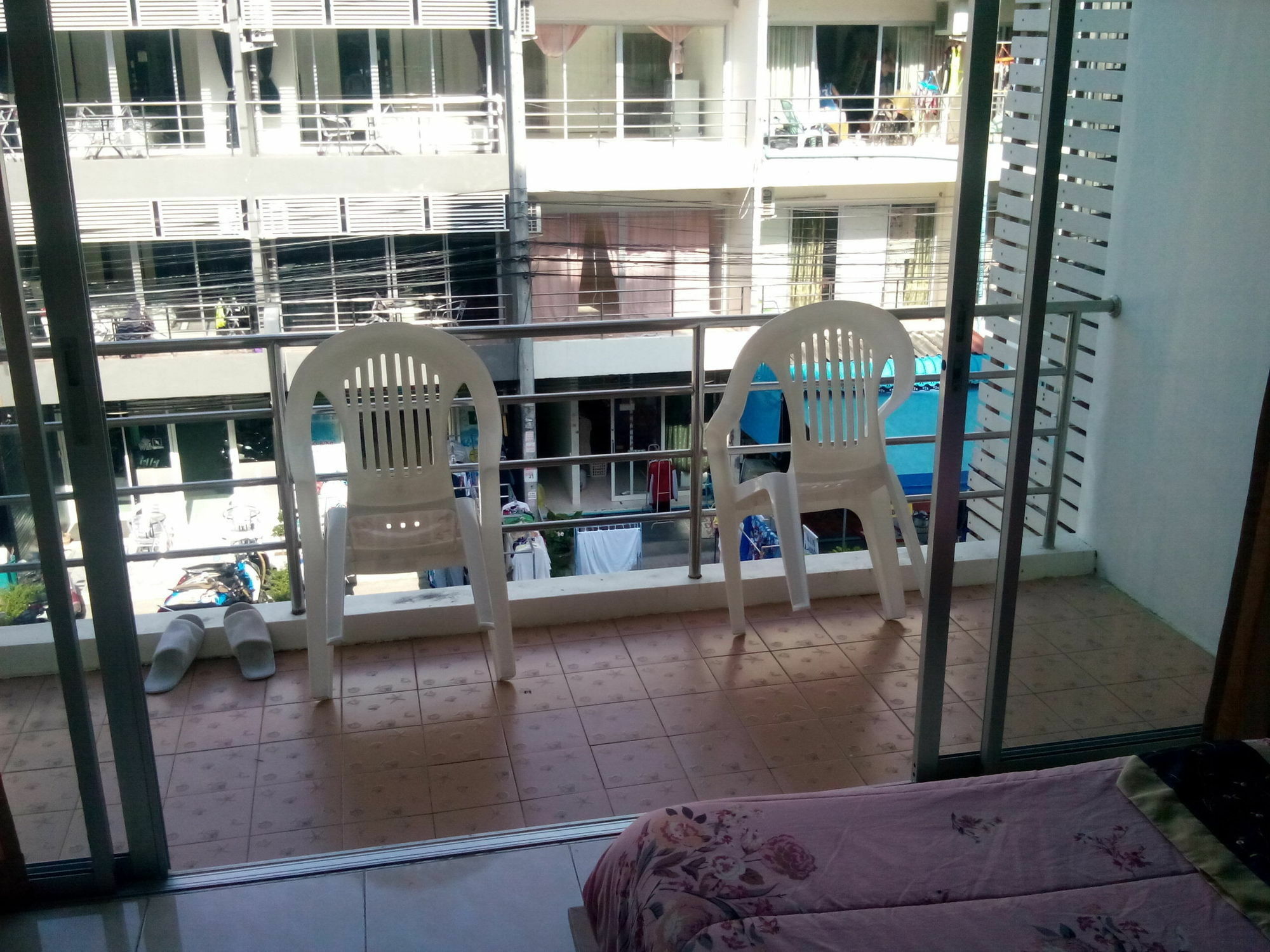 Sunshine Guesthouse Patong ภายนอก รูปภาพ