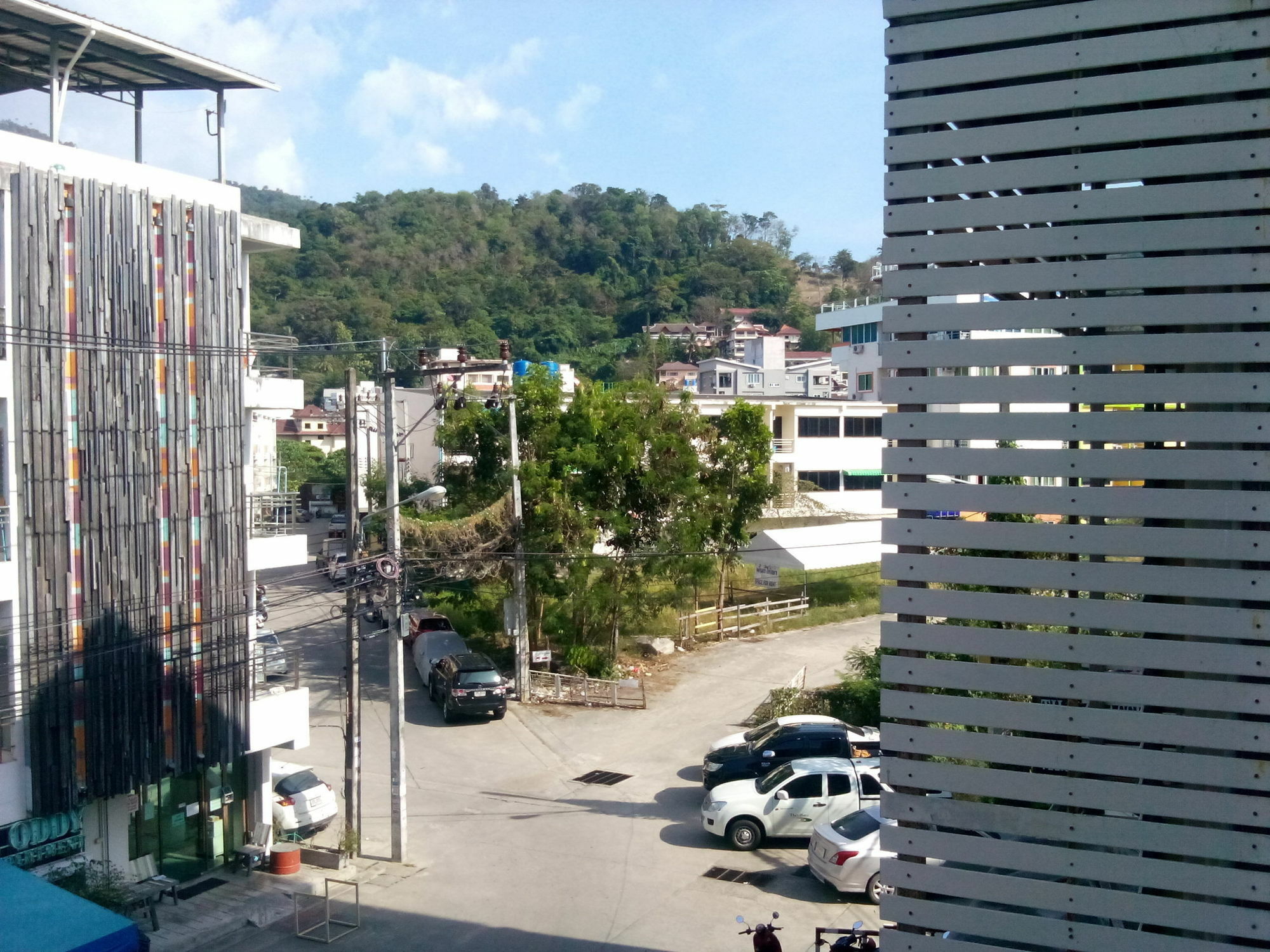 Sunshine Guesthouse Patong ภายนอก รูปภาพ